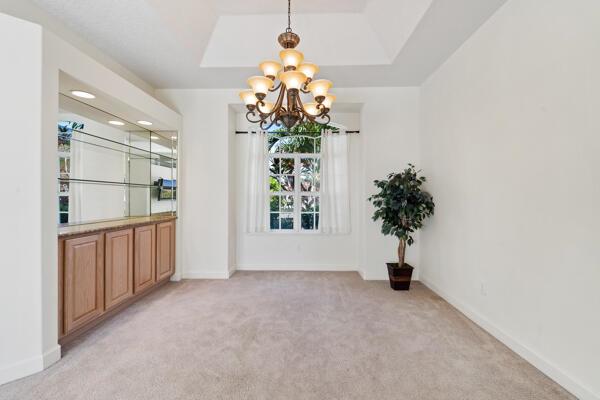 602 SW Pueblo Terrace