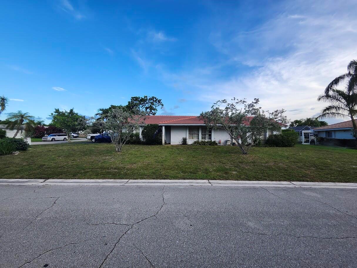 9900 NW 39th Court