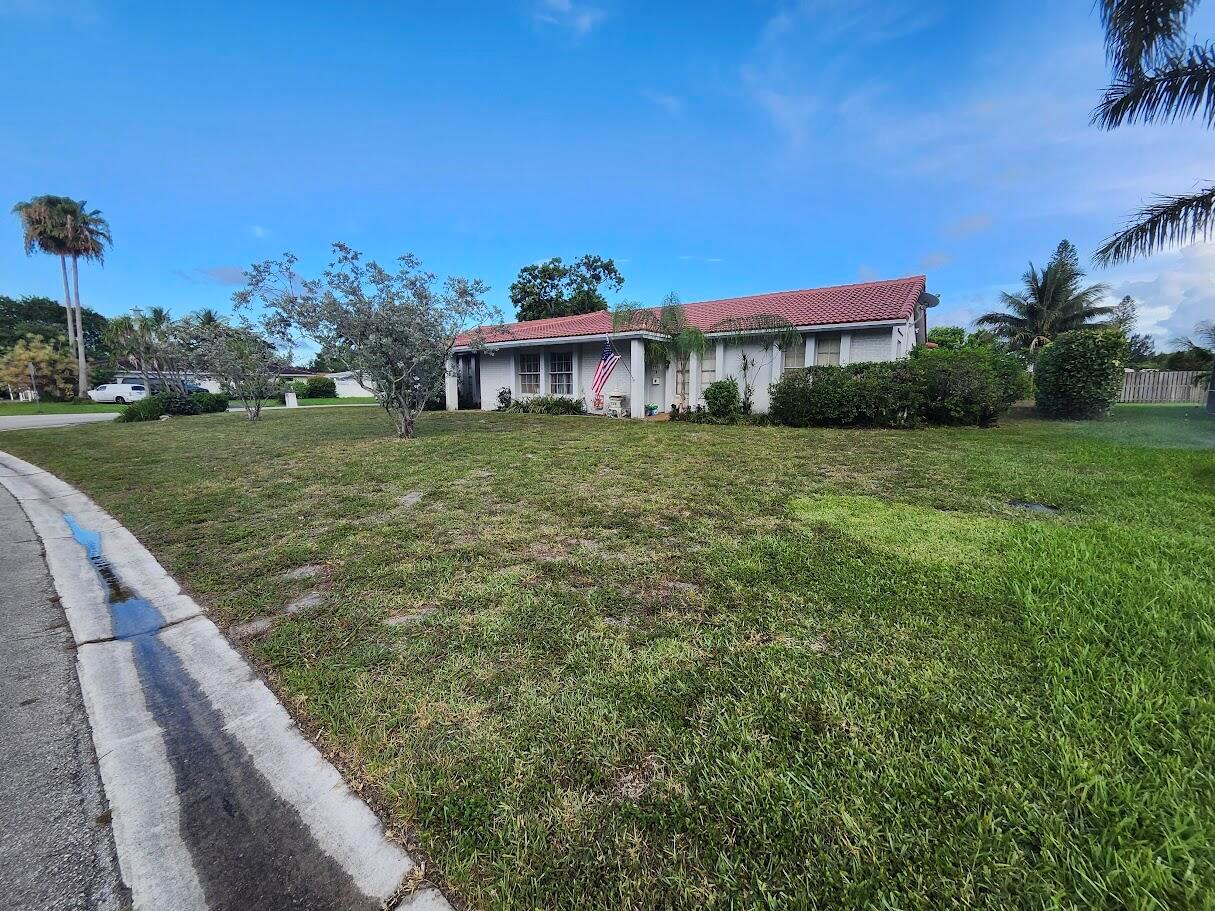 9900 NW 39th Court