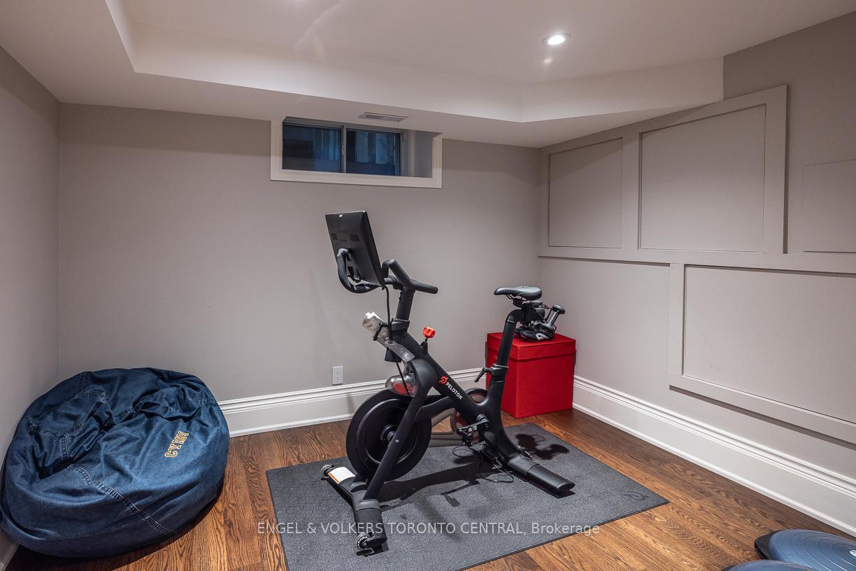 1 Bryce Avenue, Toronto C02, ON M4V 2B3, Toronto C02 ON, M4V 2B3