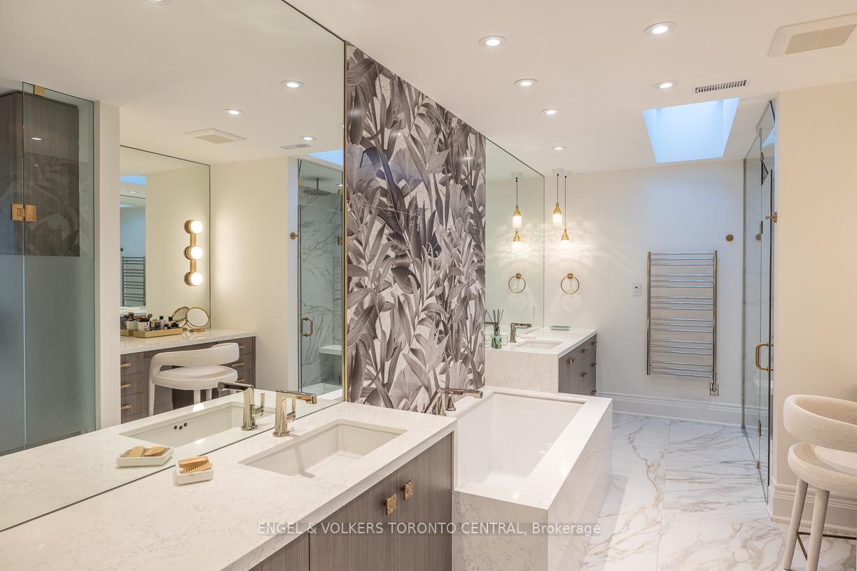 1 Bryce Avenue, Toronto C02, ON M4V 2B3, Toronto C02 ON, M4V 2B3