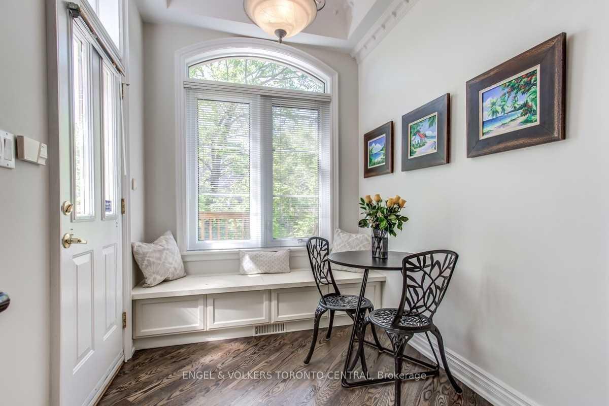 405 Bedford Park Avenue