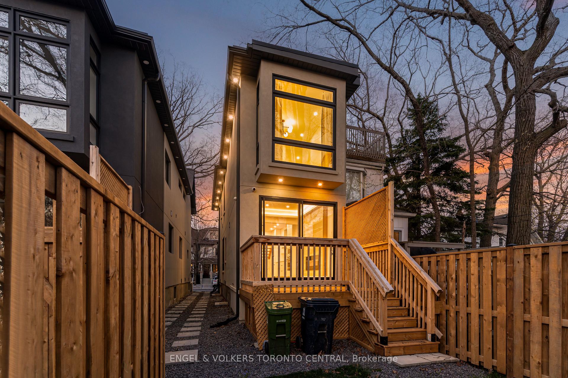 230 Willow Avenue, Toronto