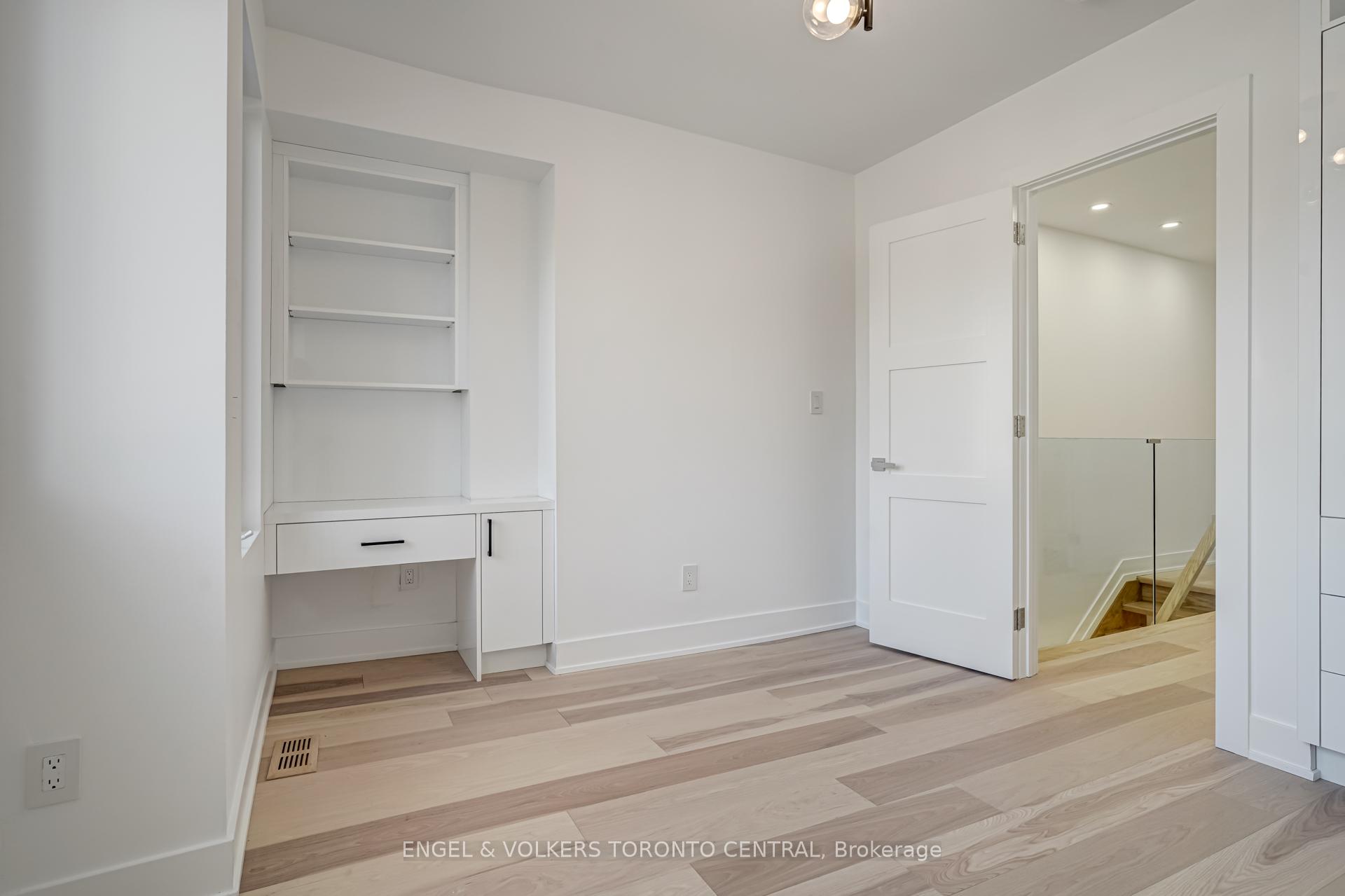 230 Willow Avenue, Toronto