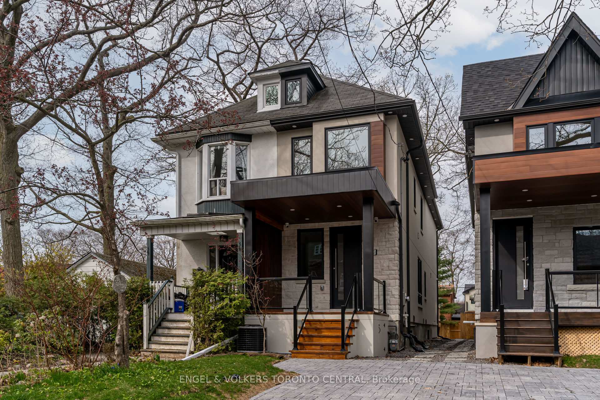 230 Willow Avenue, Toronto