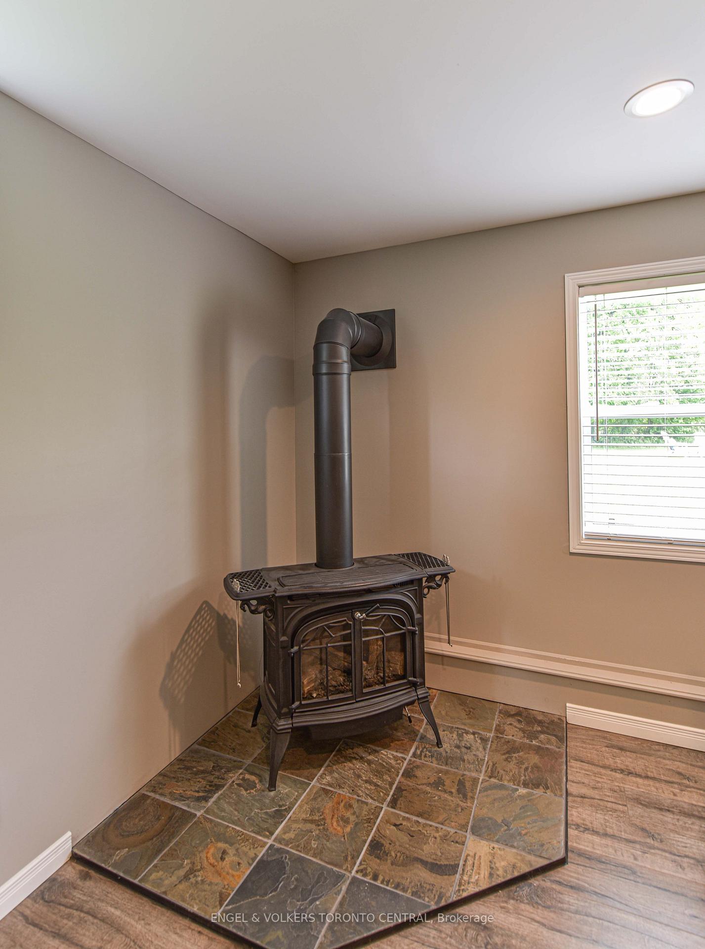 3516 Kirkfield Road