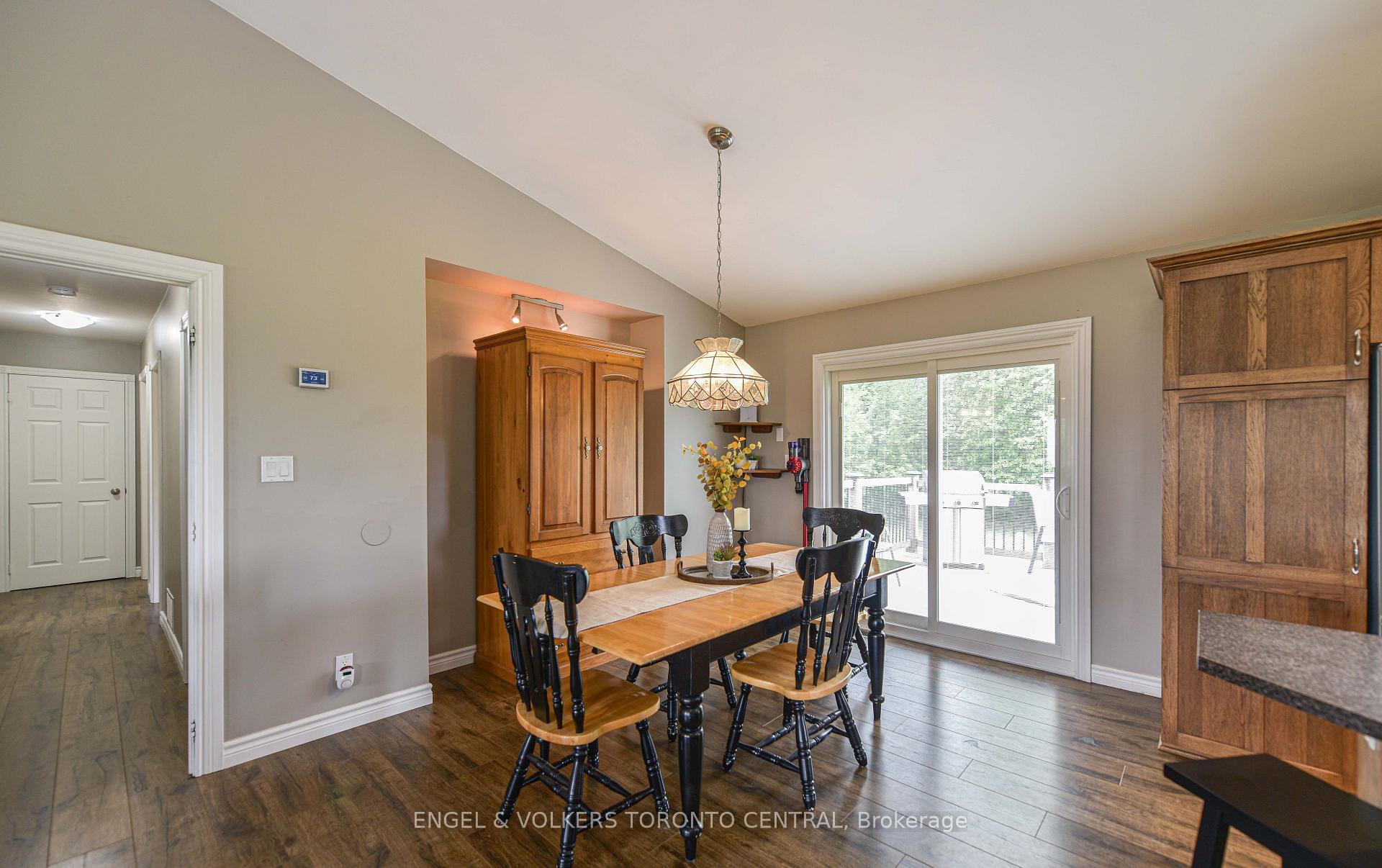 3516 Kirkfield Road