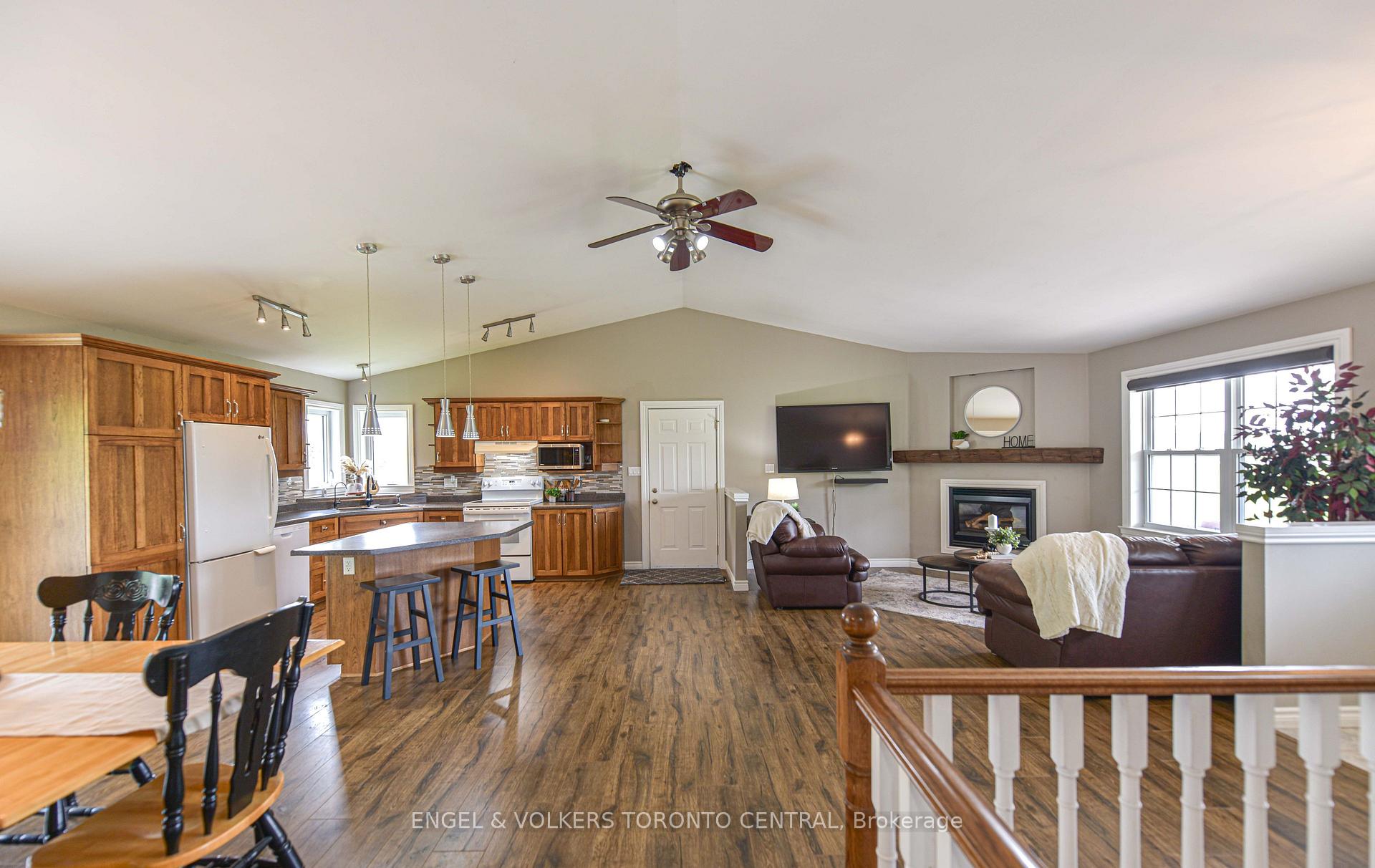 3516 Kirkfield Road