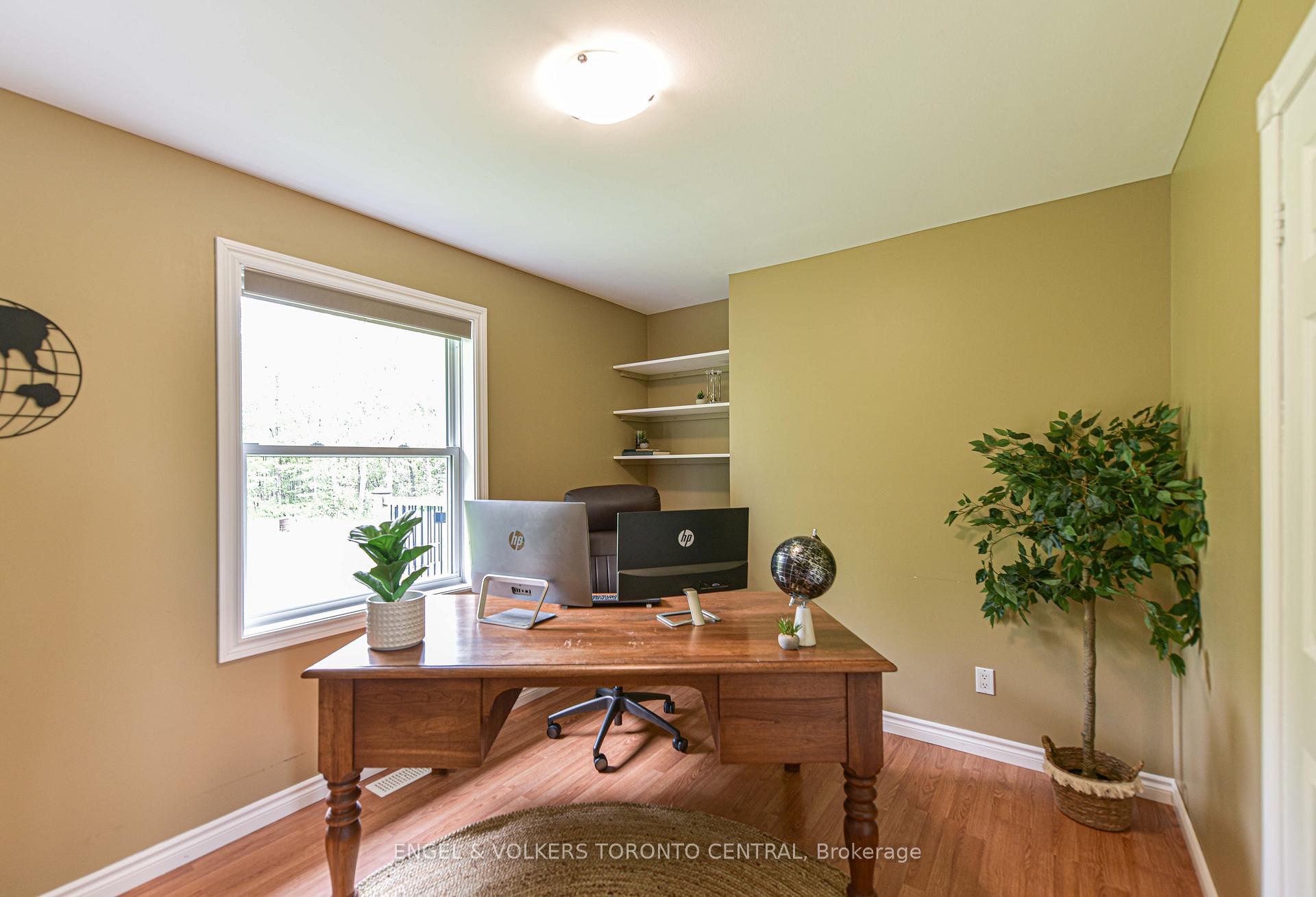 3516 Kirkfield Road