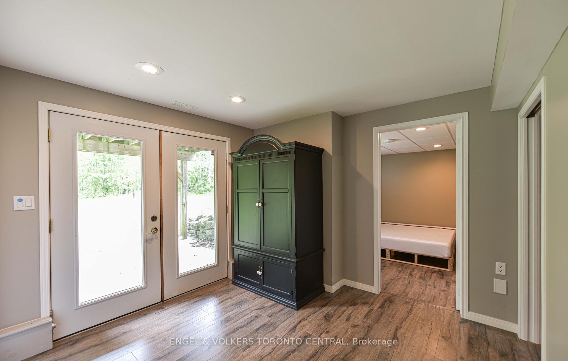 3516 Kirkfield Road