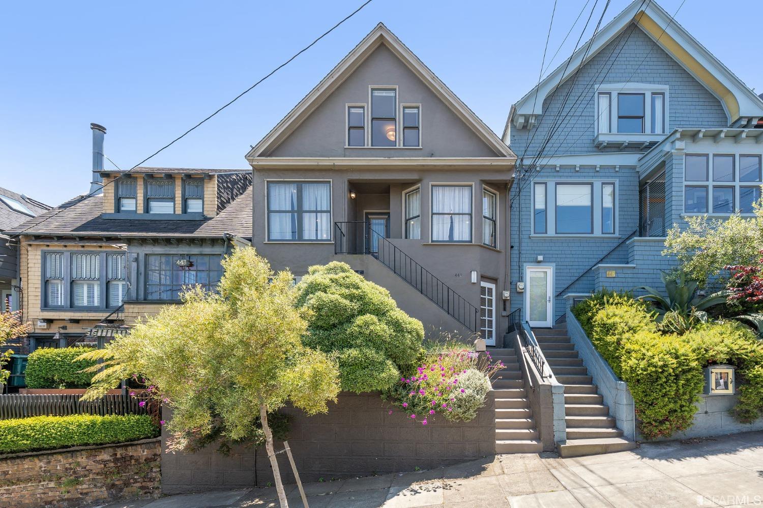 445 Clipper Street