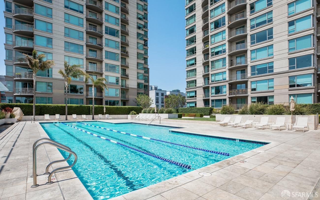 229 Brannan Street # 9G