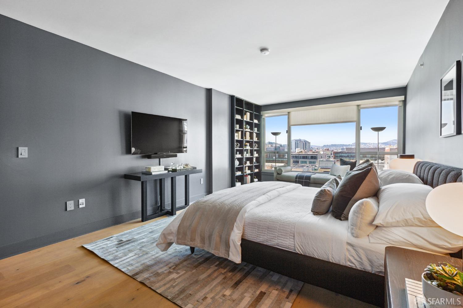 229 Brannan Street # 9G