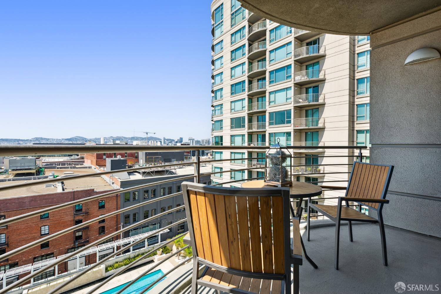 229 Brannan Street # 9G