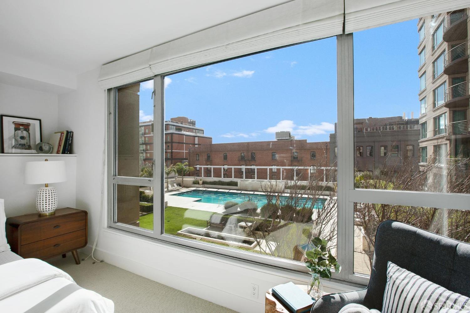 229 Brannan Street # 4J