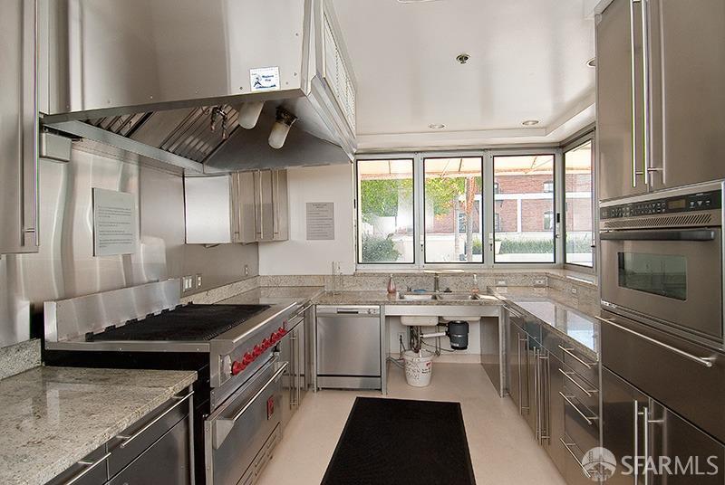 229 Brannan Street # 4J