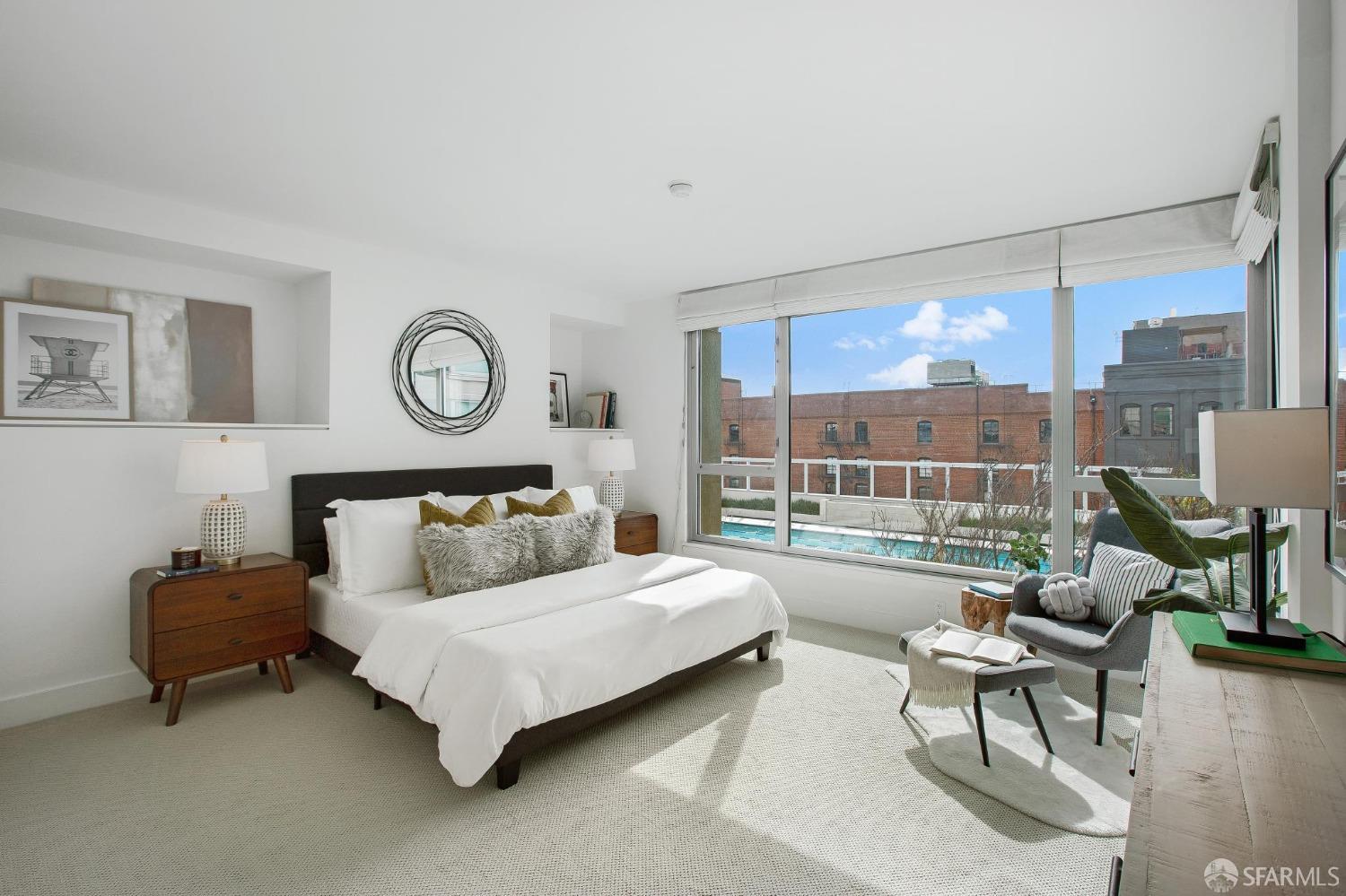 229 Brannan Street # 4J