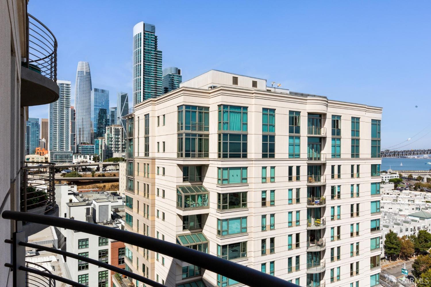 229 Brannan Street # 16C