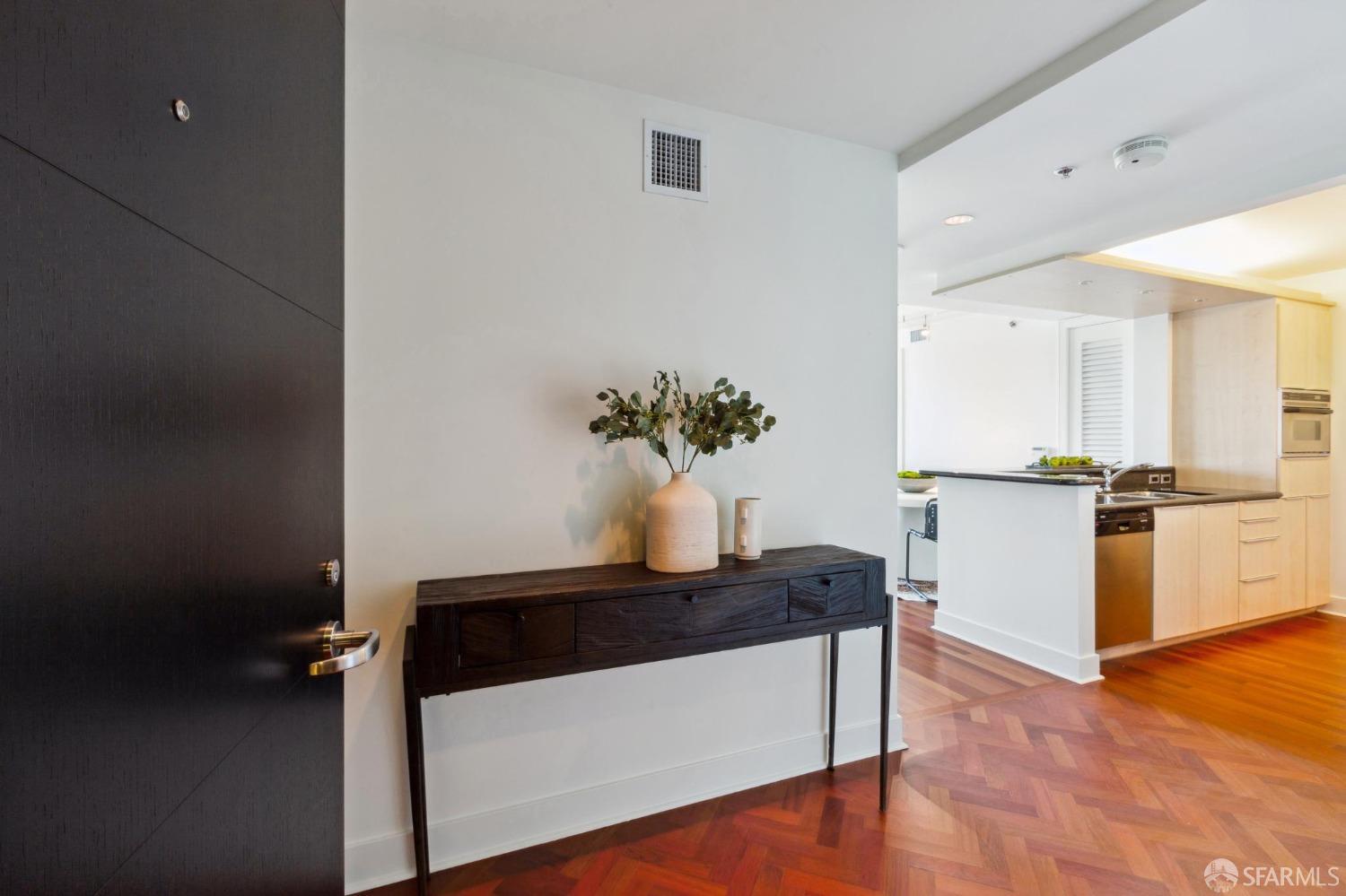 229 Brannan Street # 16C