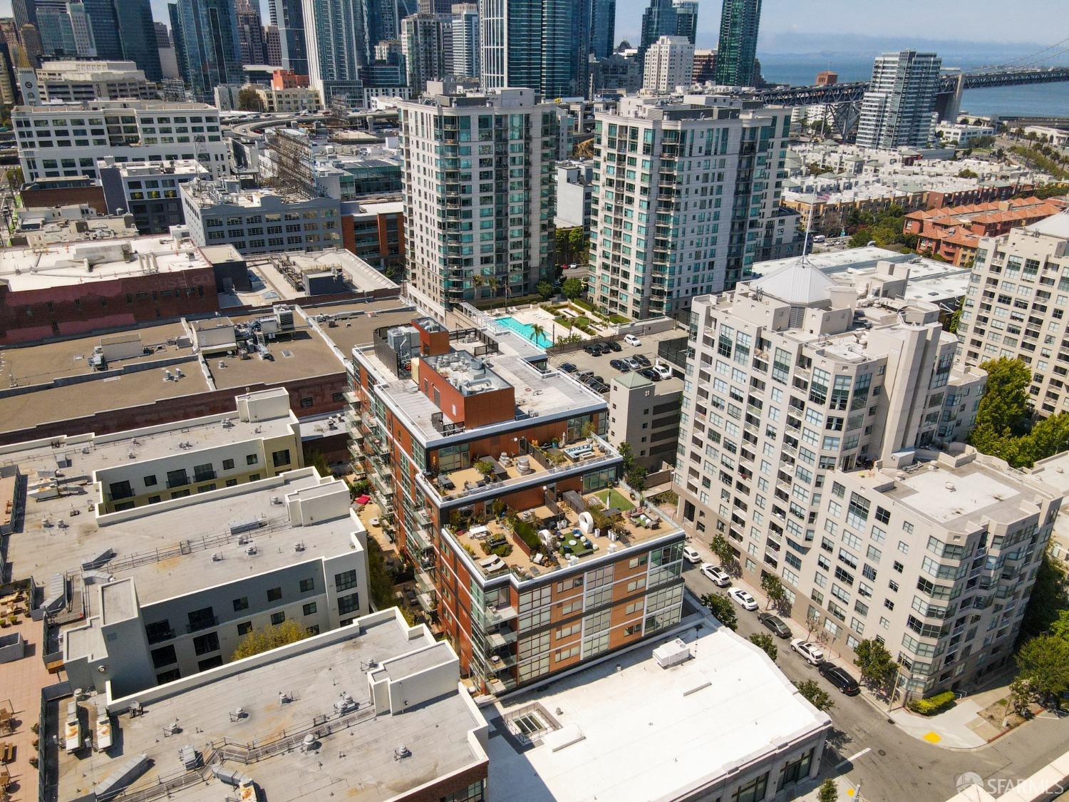 72 Townsend Street # 902