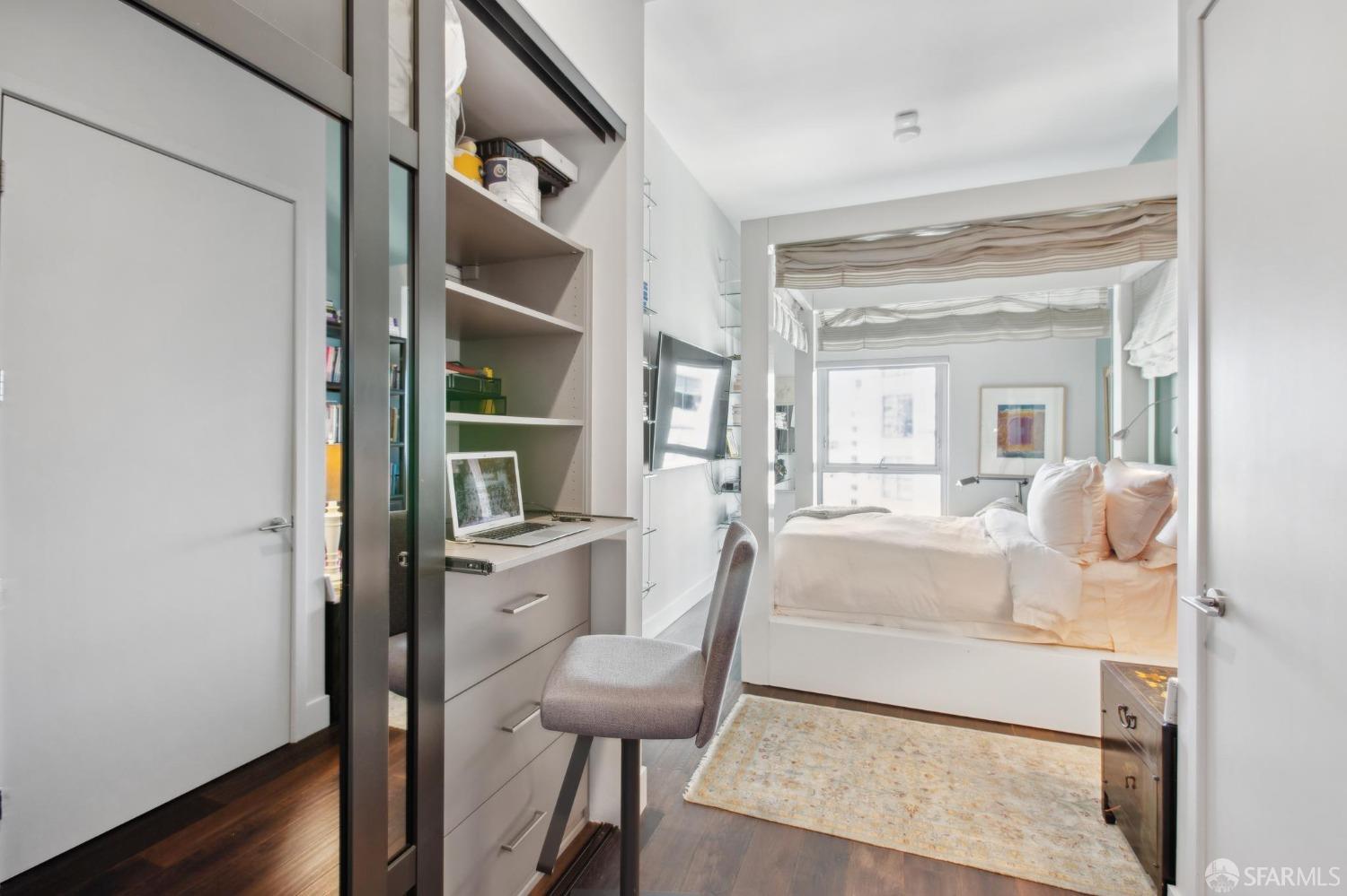 72 Townsend Street # 902