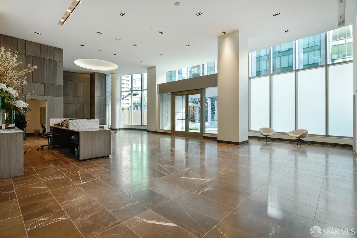 338 Main Street # 19G