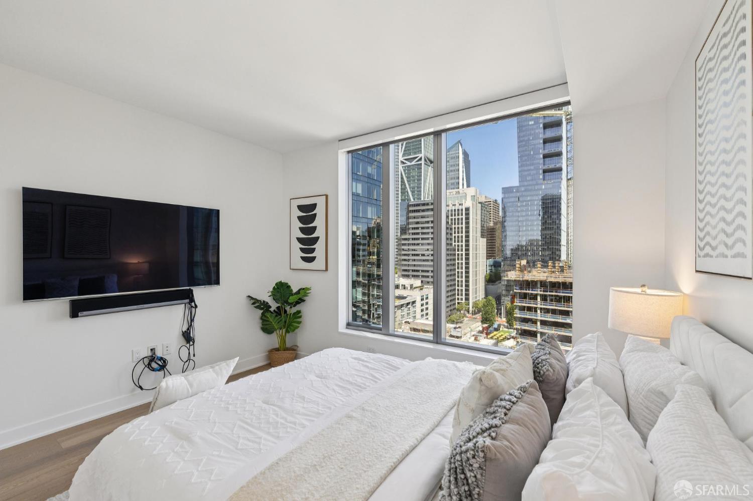 338 Main Street # 19G