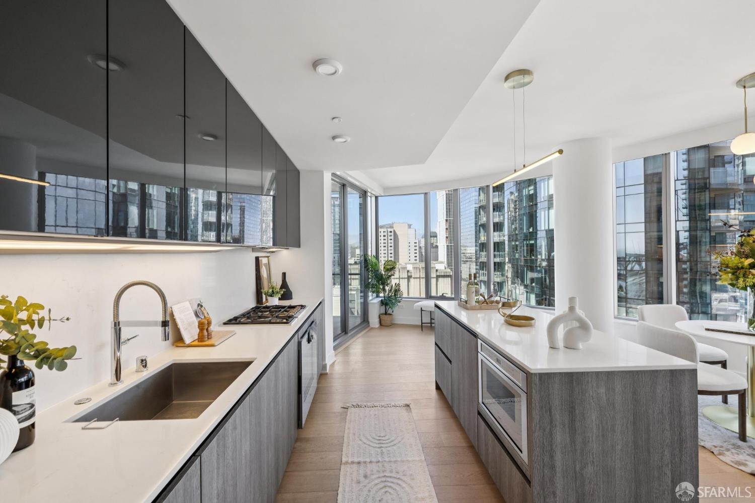 338 Main Street # 19G