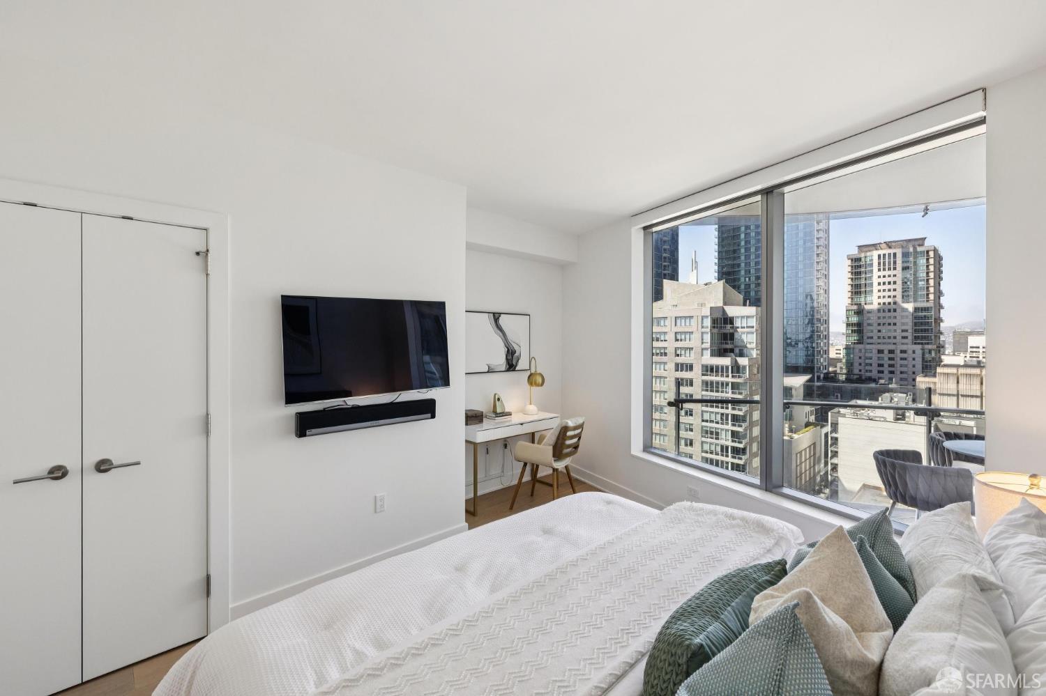 338 Main Street # 19G