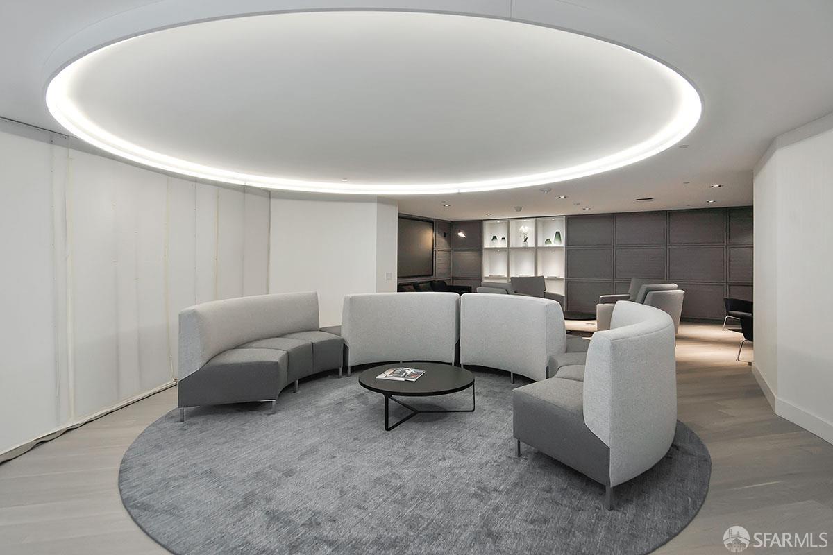 338 Main Street # 19G