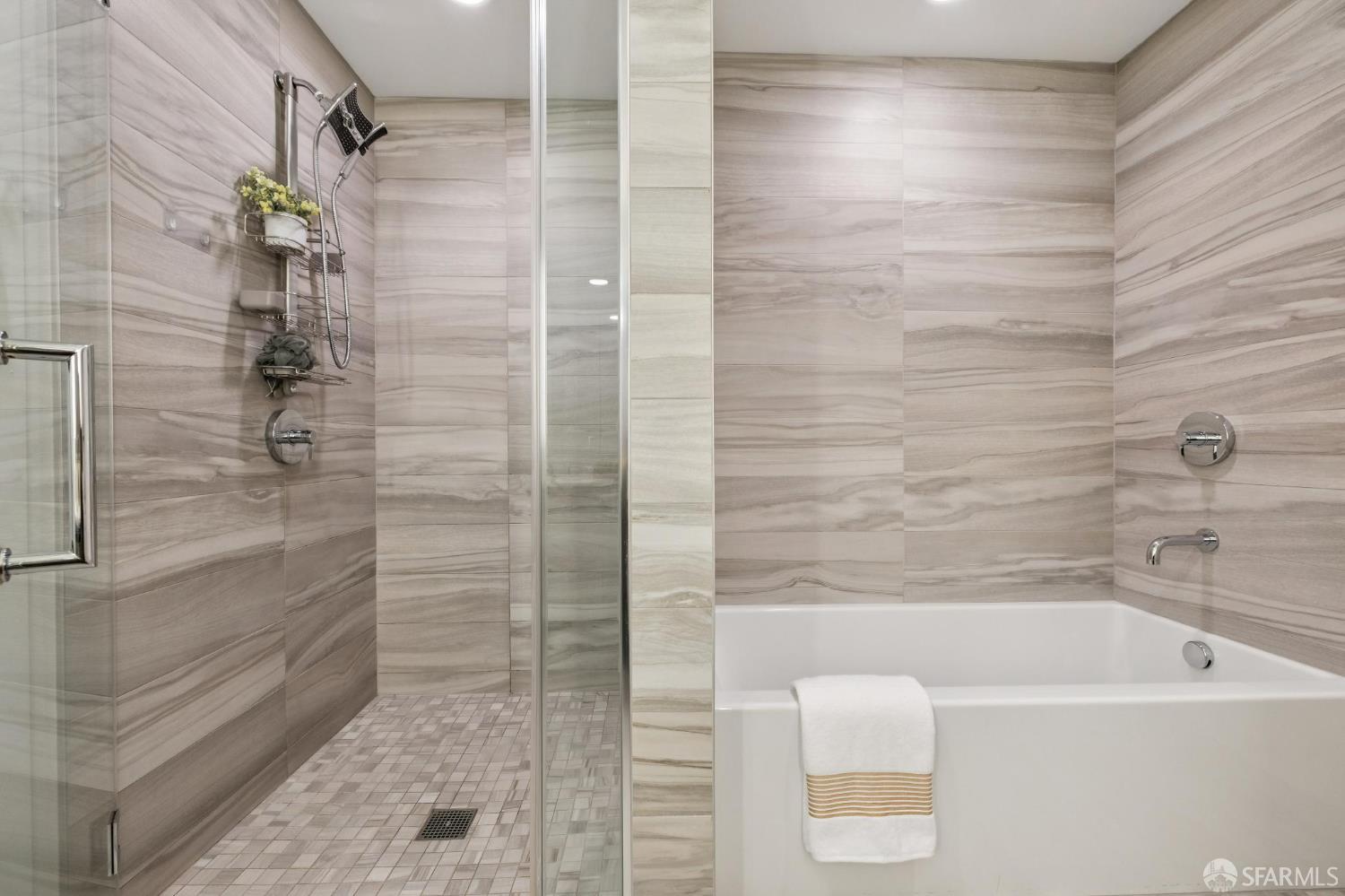 338 Main Street # 19G