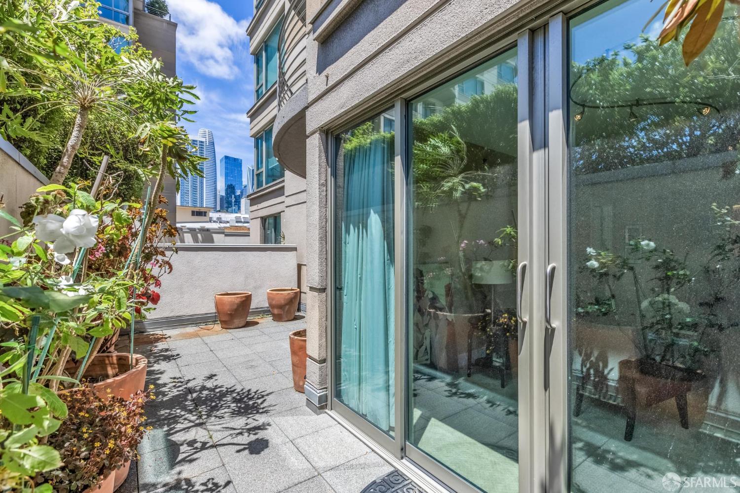 229 Brannan Street # 2H