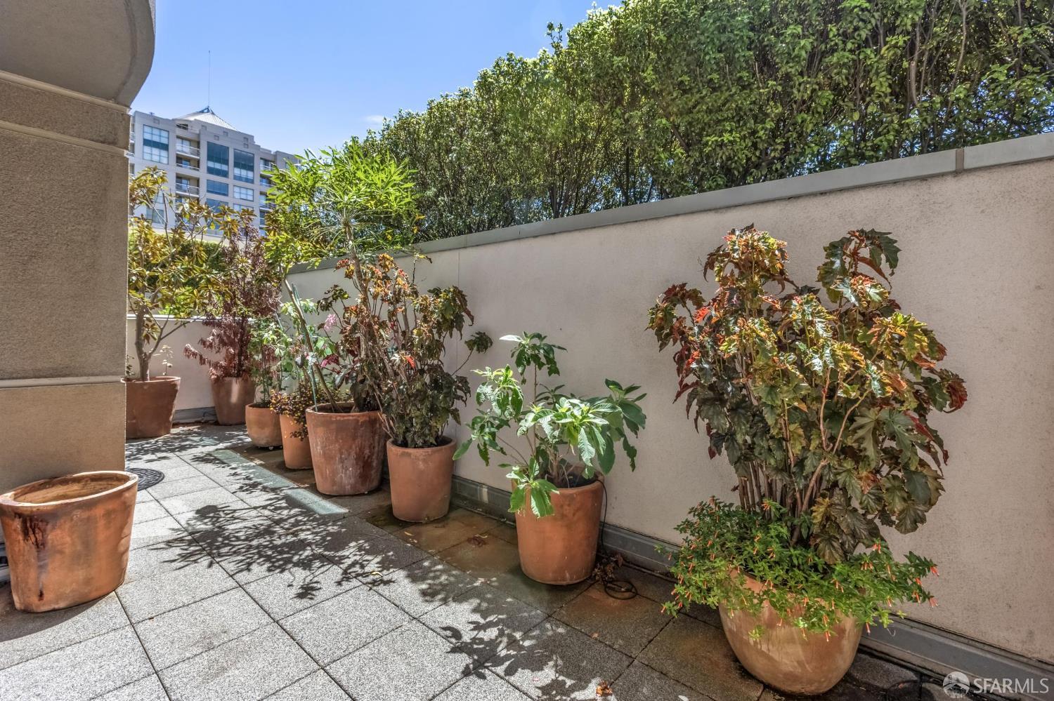 229 Brannan Street # 2H