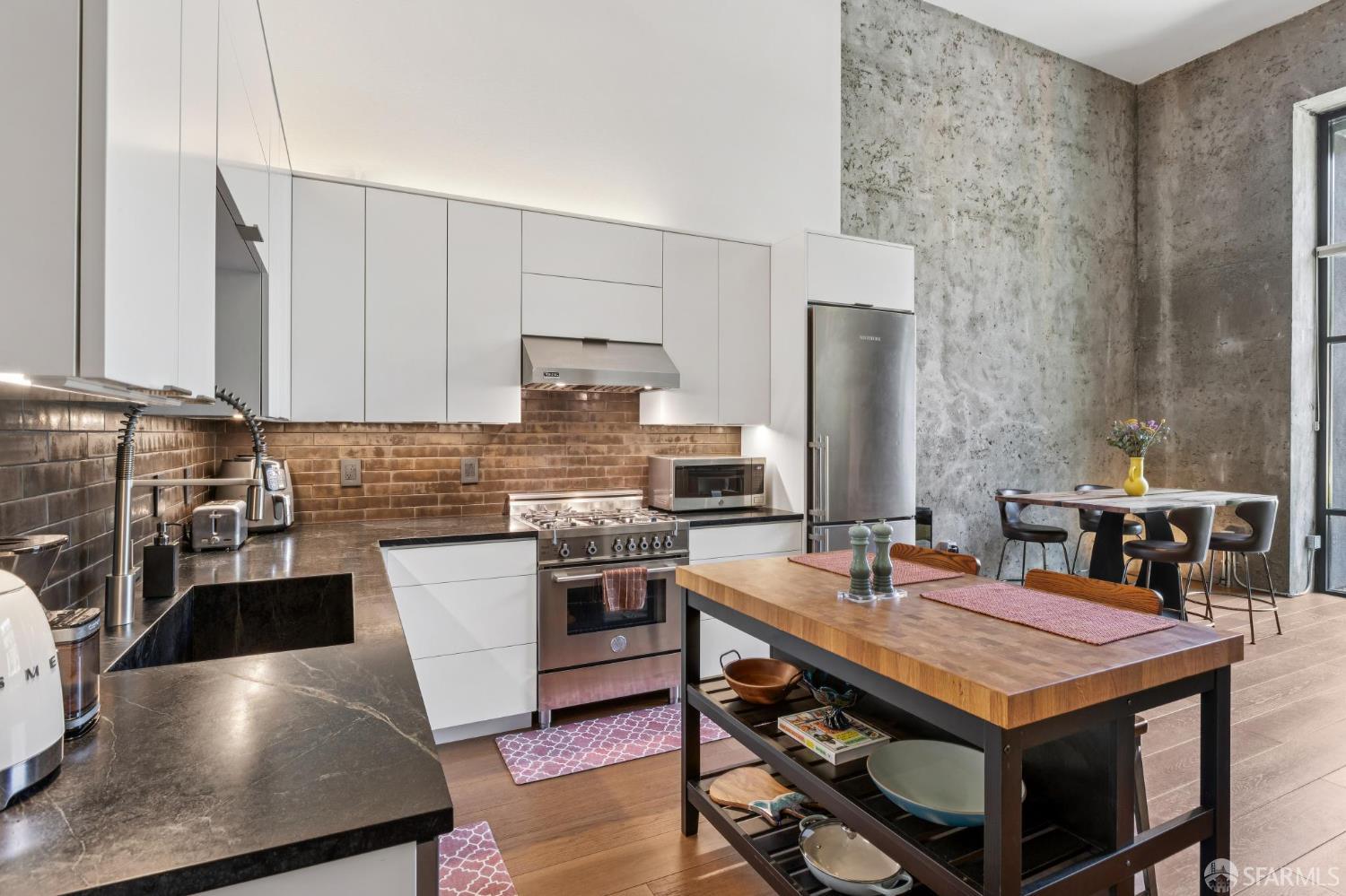 877 Indiana Street # 106