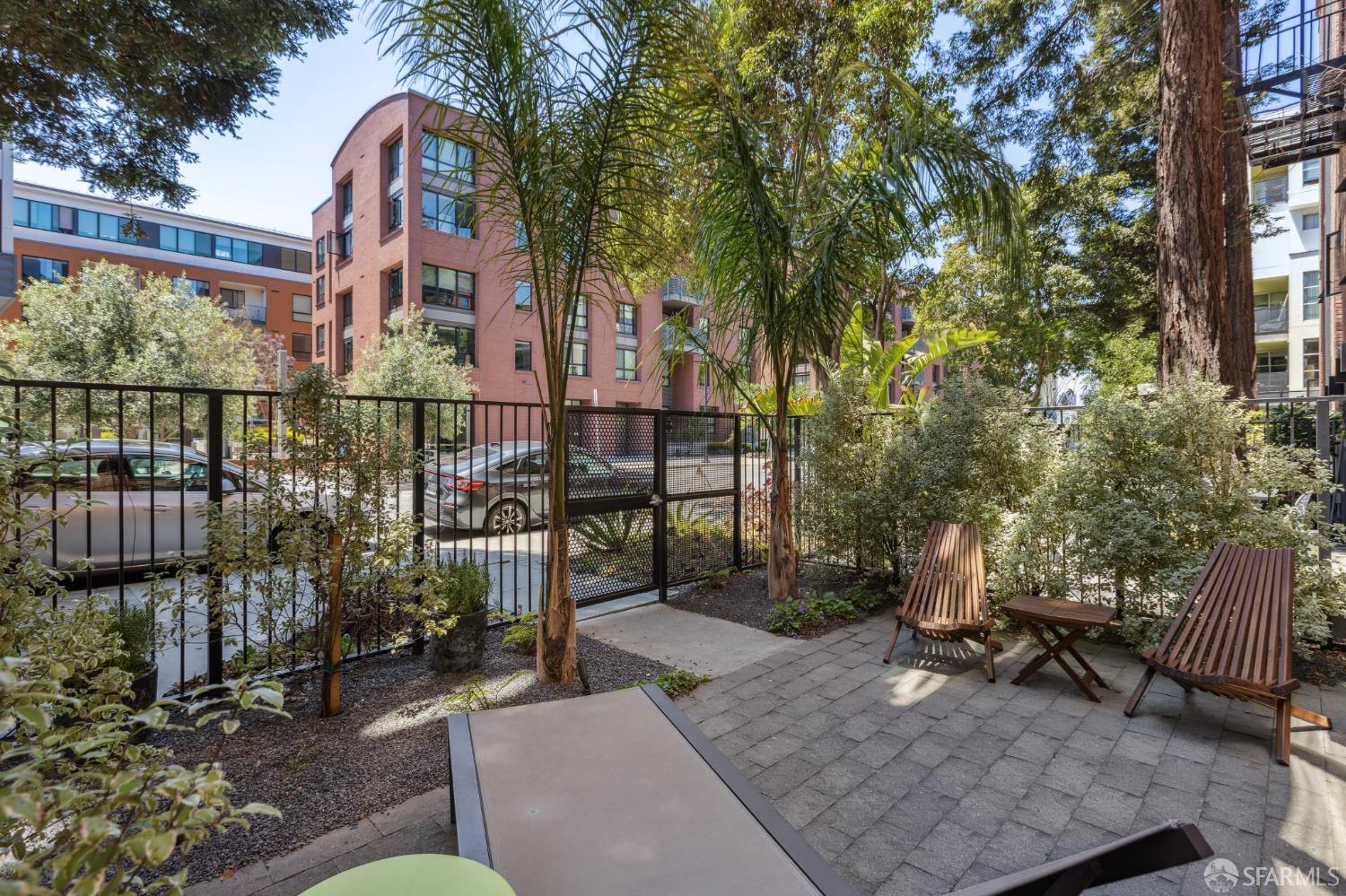 877 Indiana Street # 106