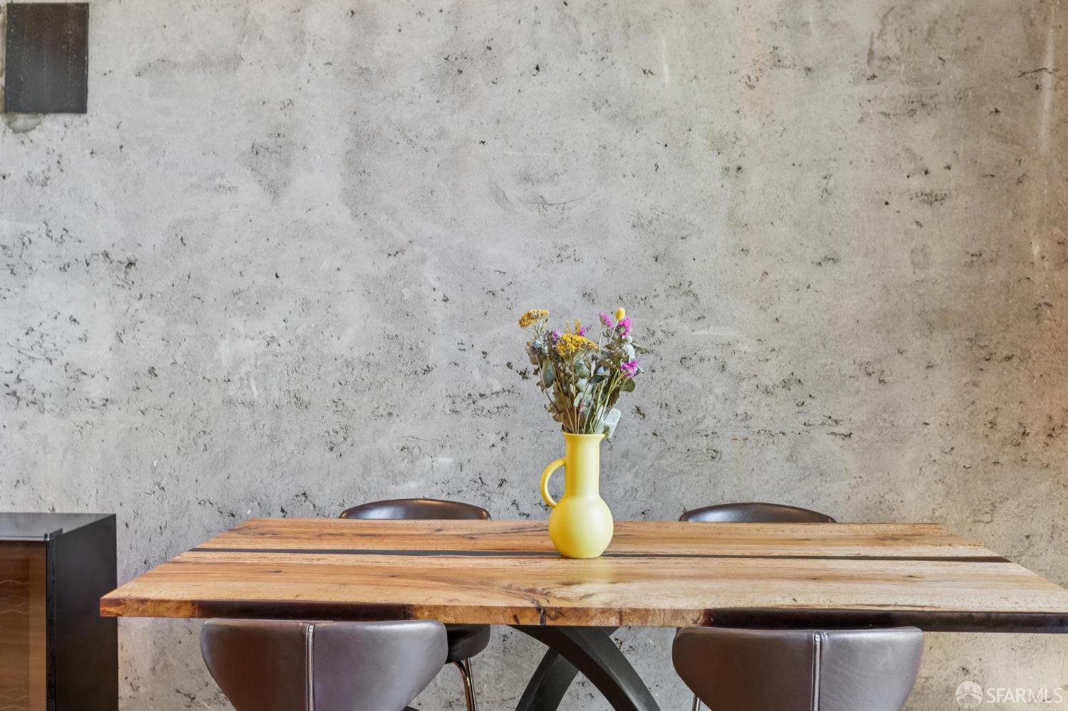 877 Indiana Street # 106