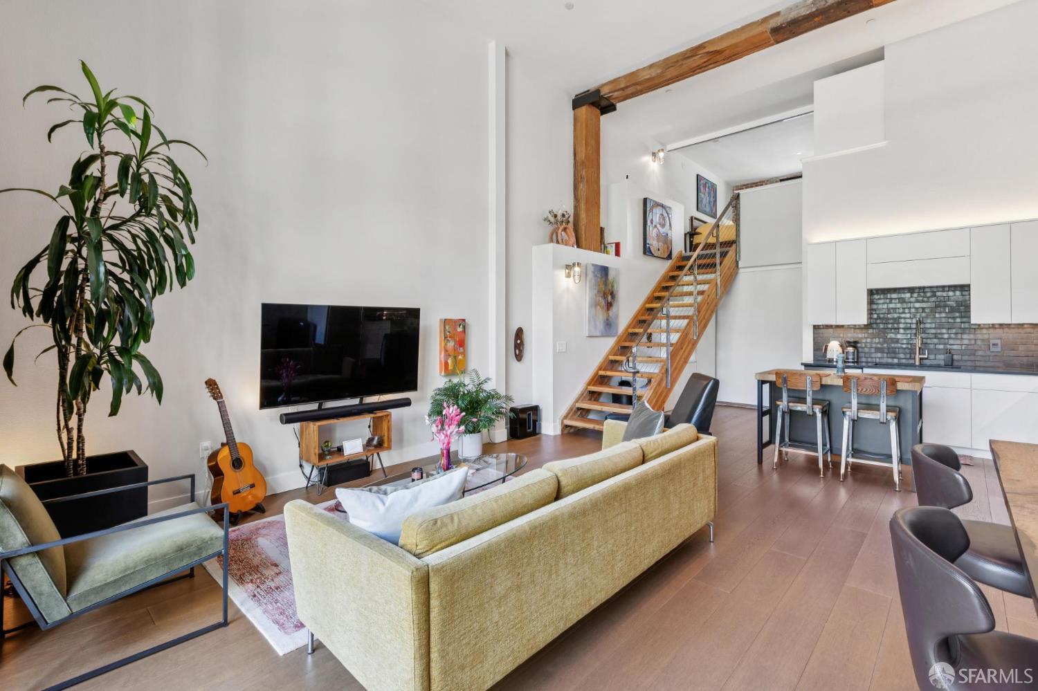 877 Indiana Street # 106