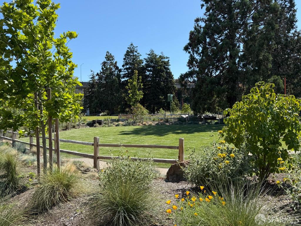 877 Indiana Street # 106