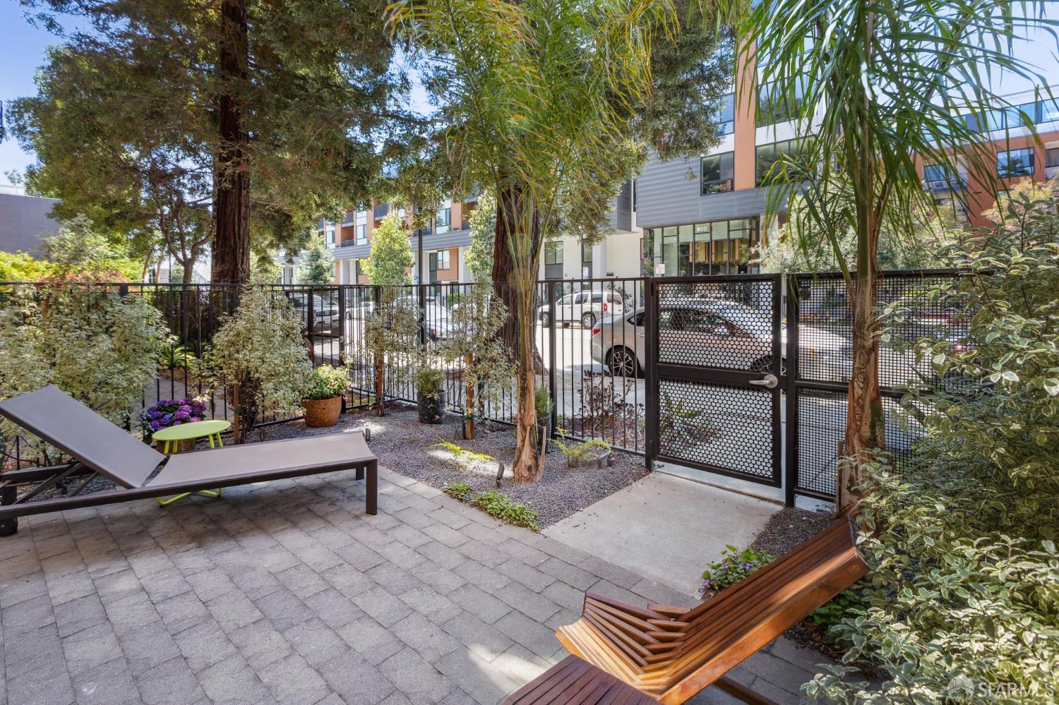 877 Indiana Street # 106