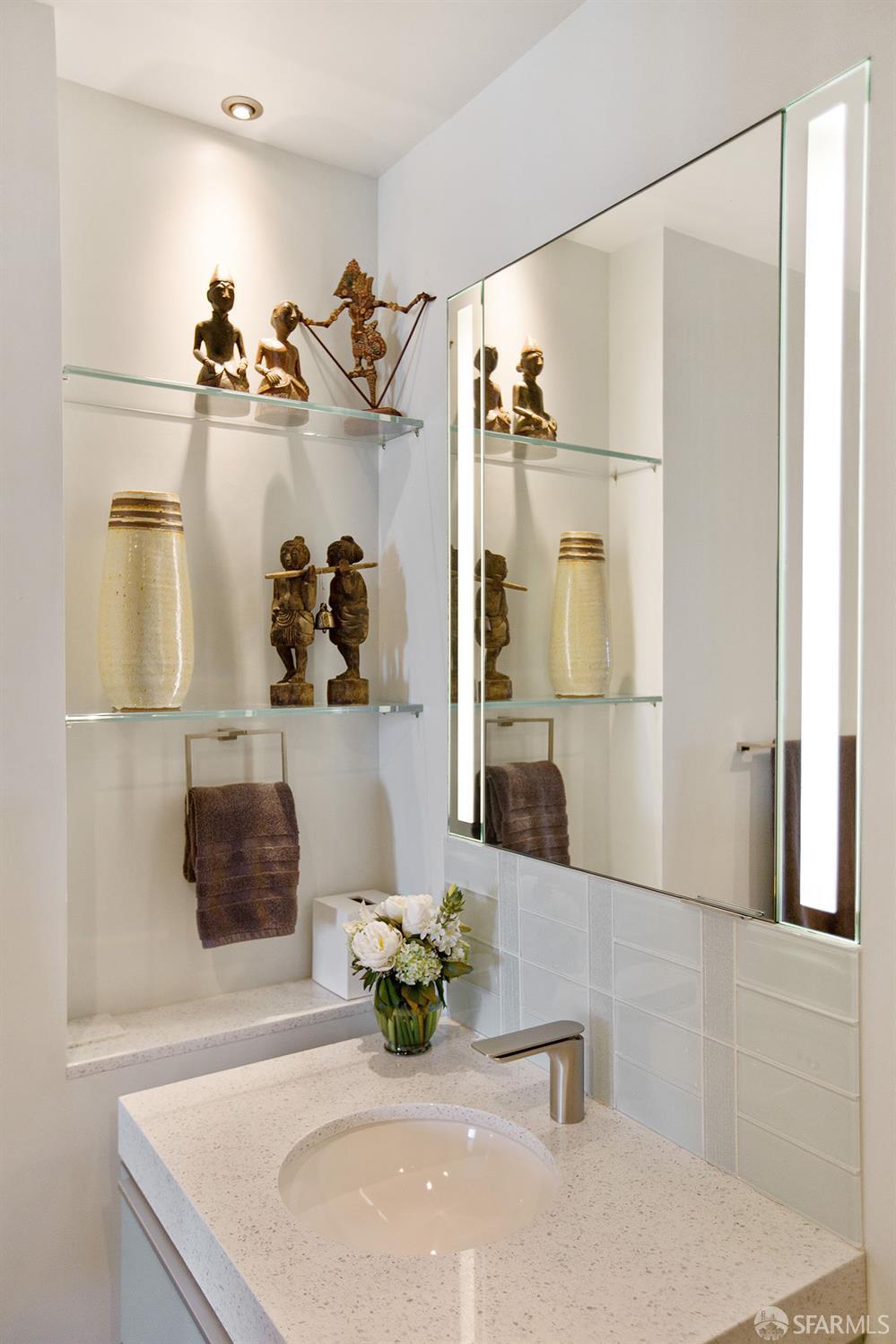 229 Brannan Street # 16E