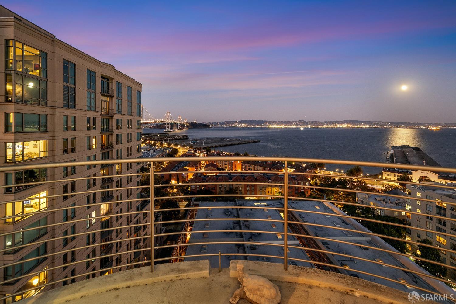 229 Brannan Street # 15A