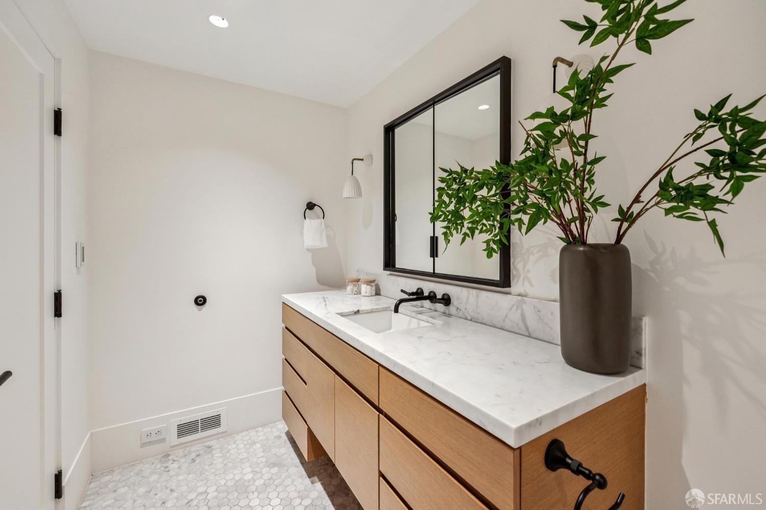 39-41 Dolores Terrace