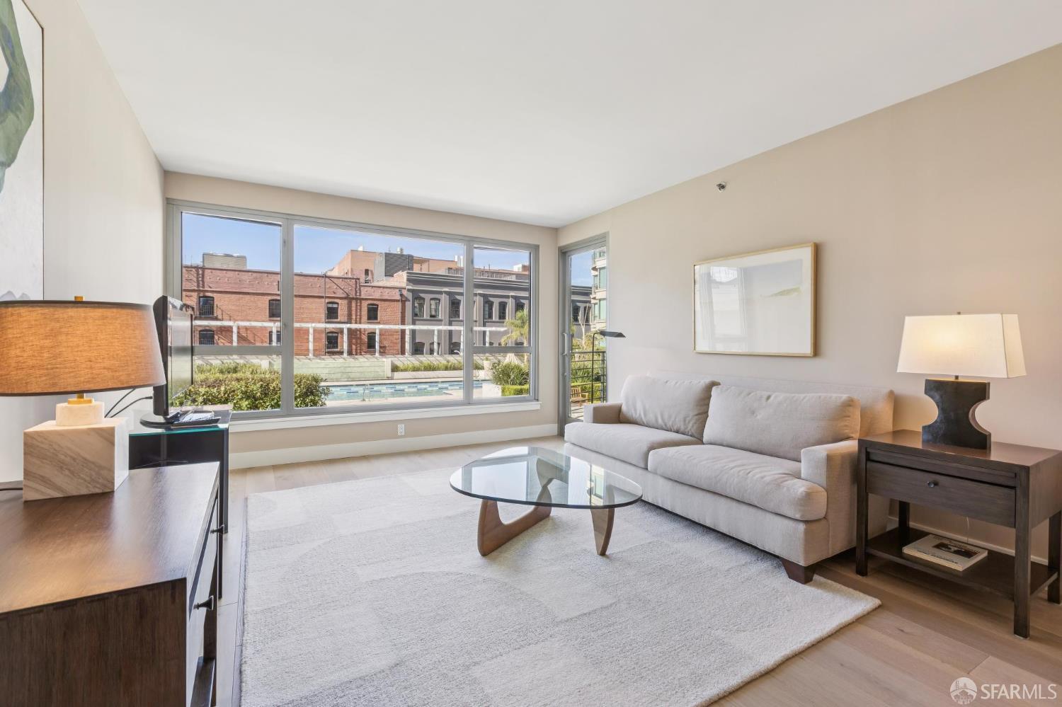 229 Brannan Street # 3G