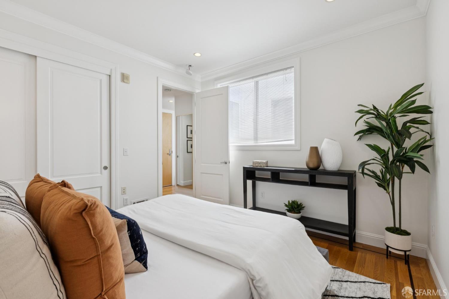6324 California Street # 3