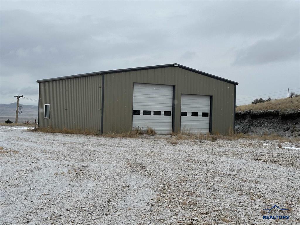 403 & 411 VALLEY VIEW DR