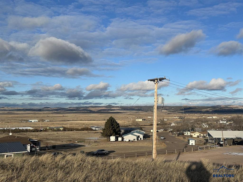 403 & 411 VALLEY VIEW DR