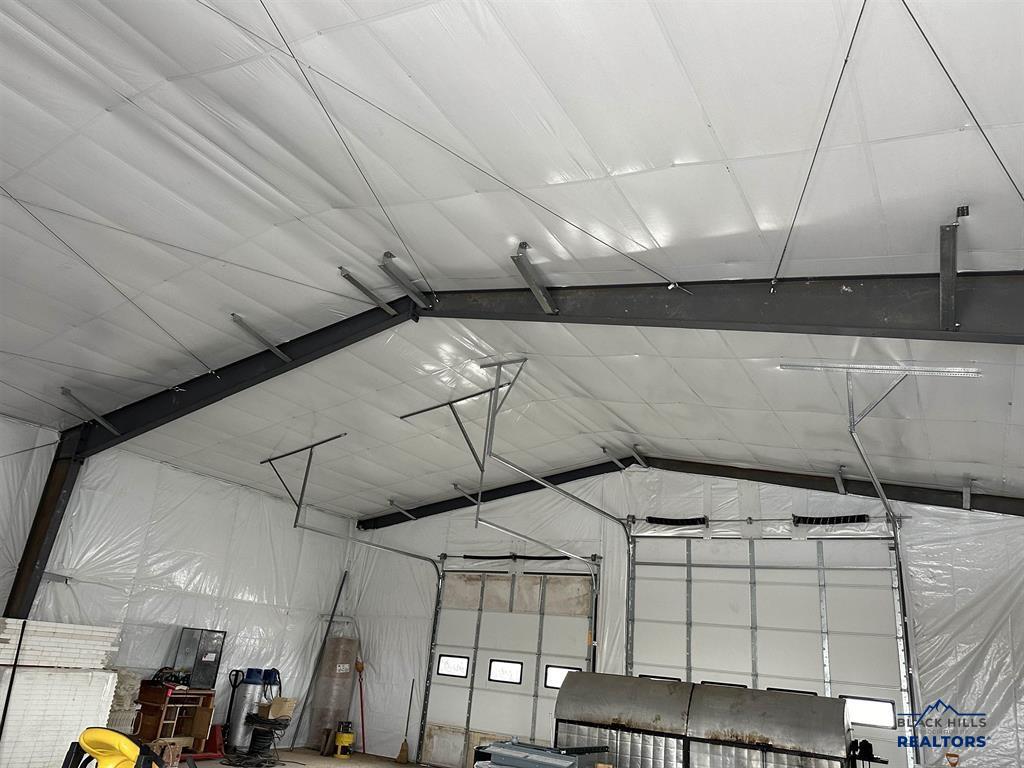 403 & 411 VALLEY VIEW DR