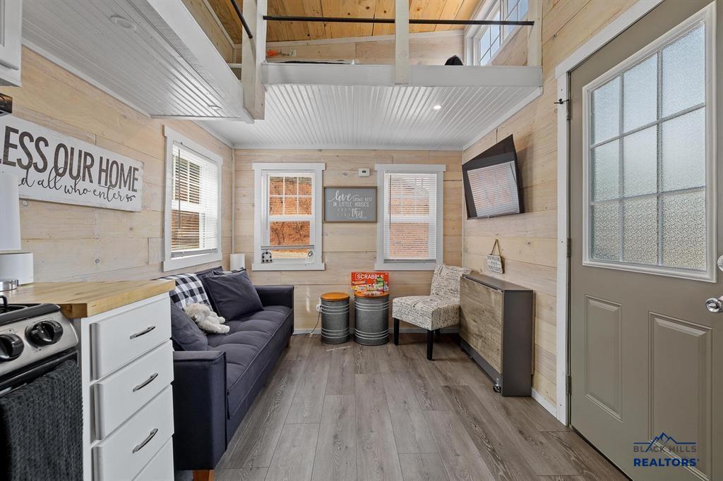 27651-M COUNTRY VIEW RD