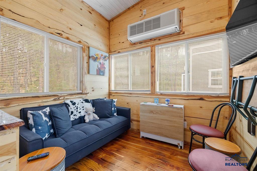 27651-R COUNTRY VIEW RD