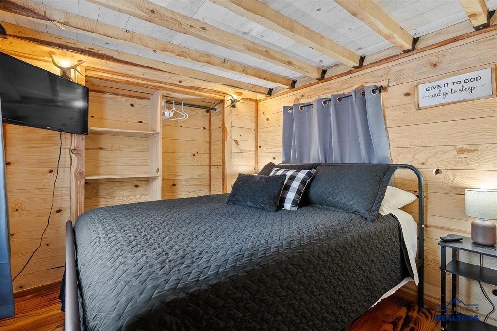 27651-R COUNTRY VIEW RD